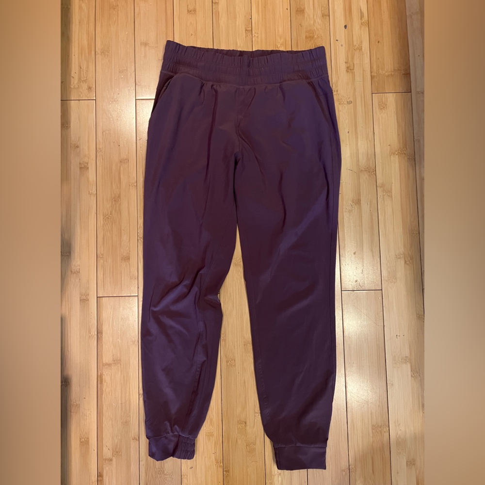 Freefly Women's Breeze Pull-On Joggers - Women’s Medium - NEVER WORN